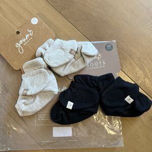 NWT Goumi Kids Baby Boots Set Storm Gray & Asphalt SZ 0-3 mo Baby Bamboo Booties